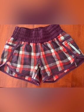 lululemon athletica Plaid Tracker Shorts in Plum and Red Size 4